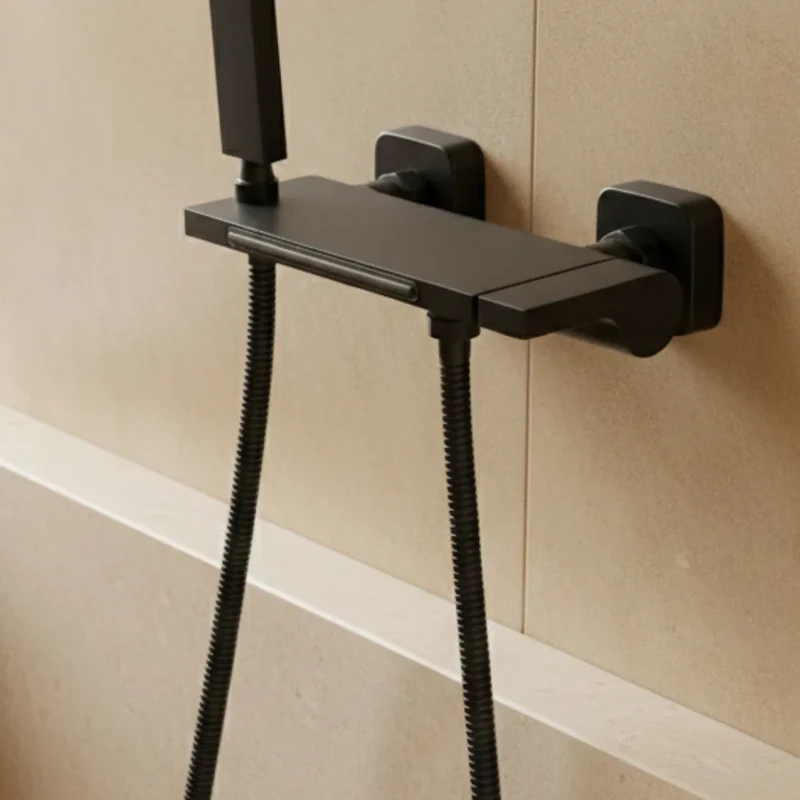 Robinet baignoire cascade douchette salle de bain - Noir - Laiton