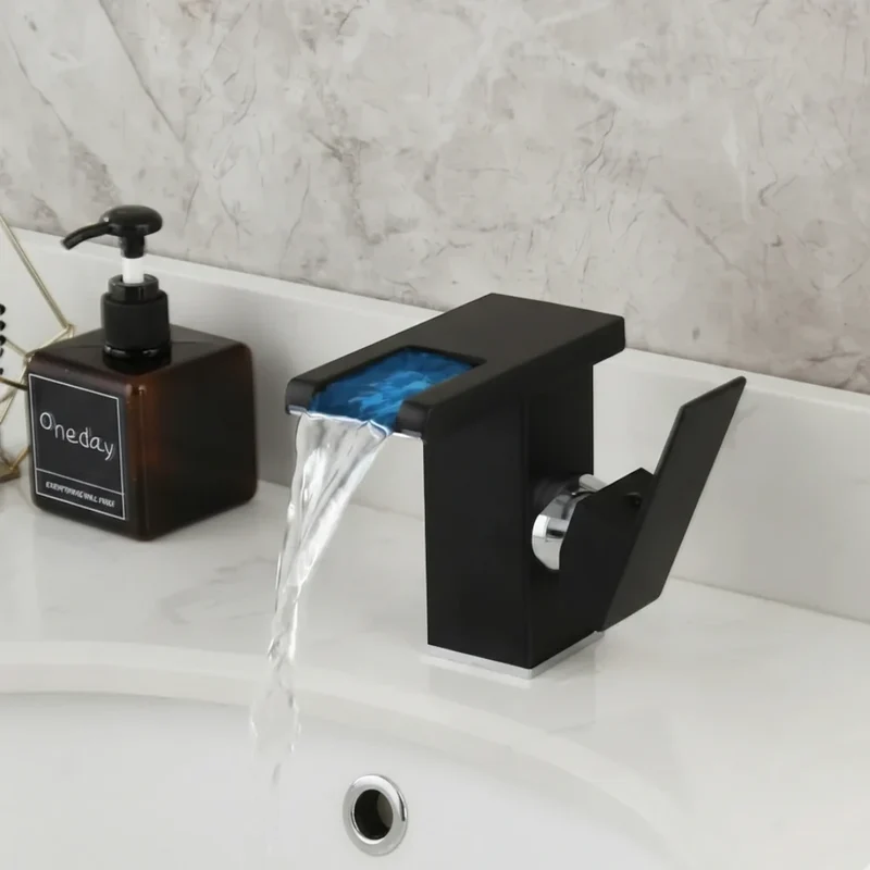 Robinet lavabo salle de bain design cascade led température - Noir