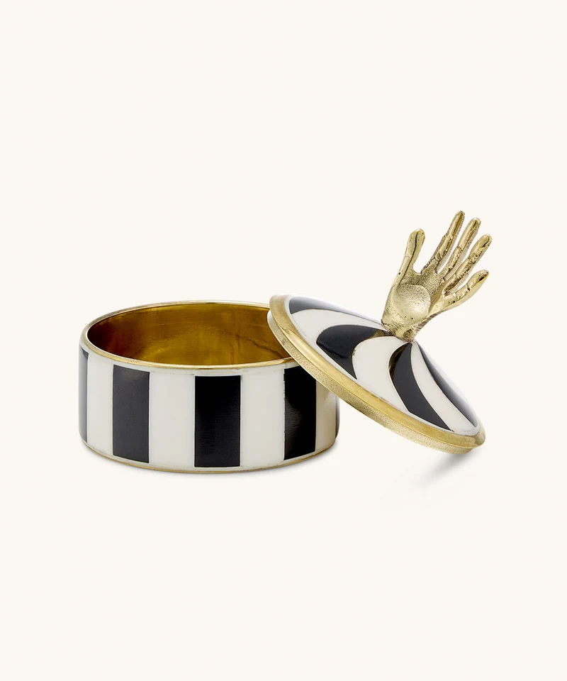 Jana Hånd krukke i messing – Doing Goods