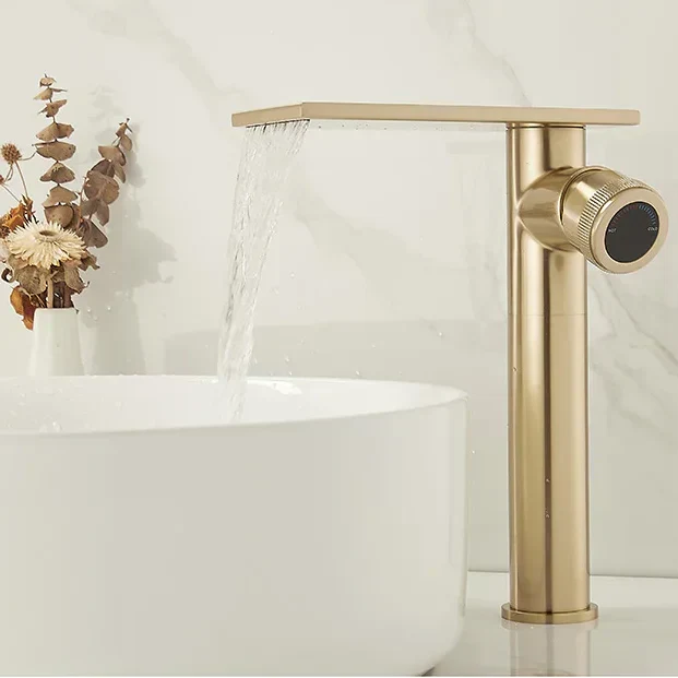 Robinet Cascade Salle De Bain Doré en Laiton